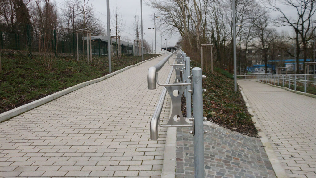 Stadtbahn Dortmund – Edelstahl von Rohr- und Metallbau Busch