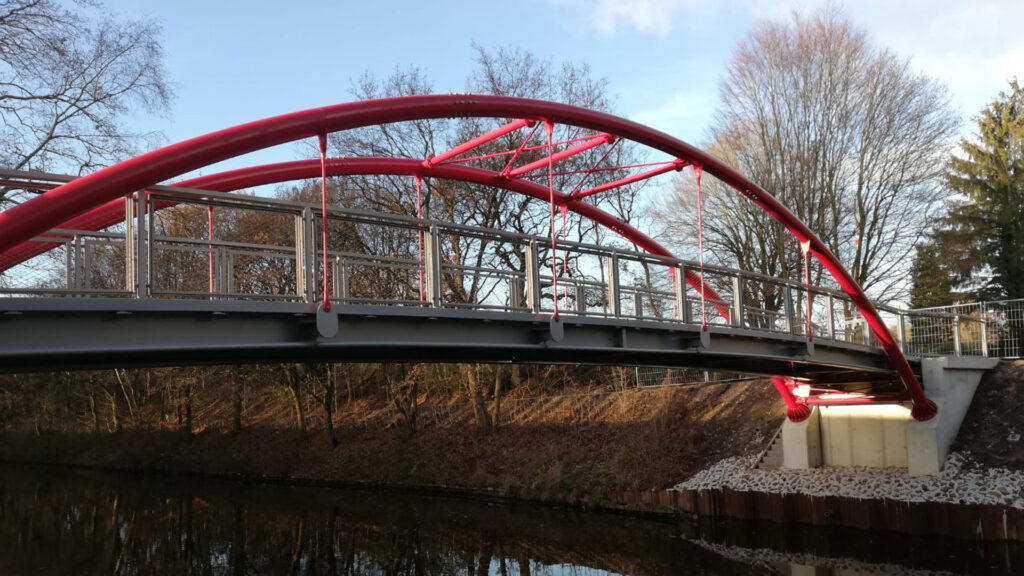 Brücke EJK14 Aurich – Stahlbau von Rohr- und Metallbau Busch