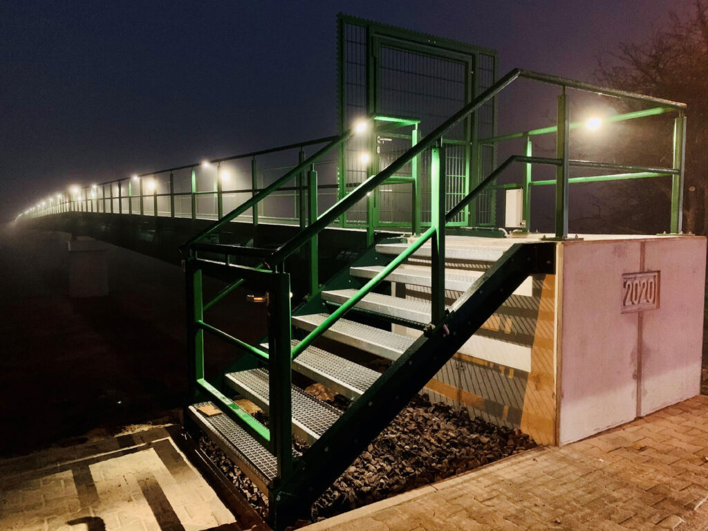 Fuß- und Radwegbrücke zur Kläranlage, Bad Kreuznach – Stahlbau von Rohr- und Metallbau Busch