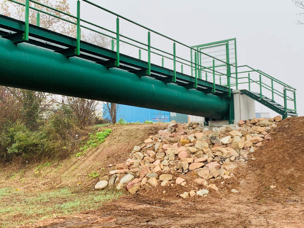 Fuß- und Radwegbrücke zur Kläranlage, Bad Kreuznach – Stahlbau von Rohr- und Metallbau Busch