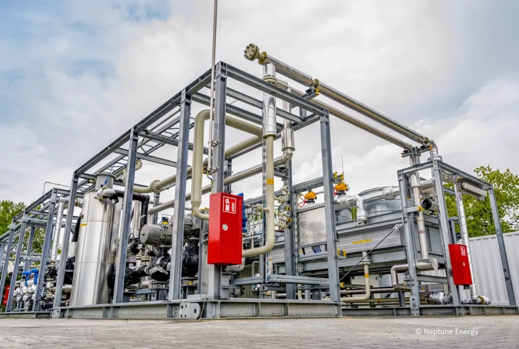 Erdgasbohrungen Adorf Z15 und Z16 – Anlagenbau von Rohr- und Metallbau Busch
