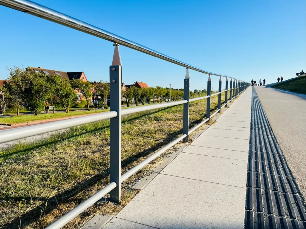 Nationalparkpromenade Norddeich – Metallbau von Rohr- und Metallbau Busch