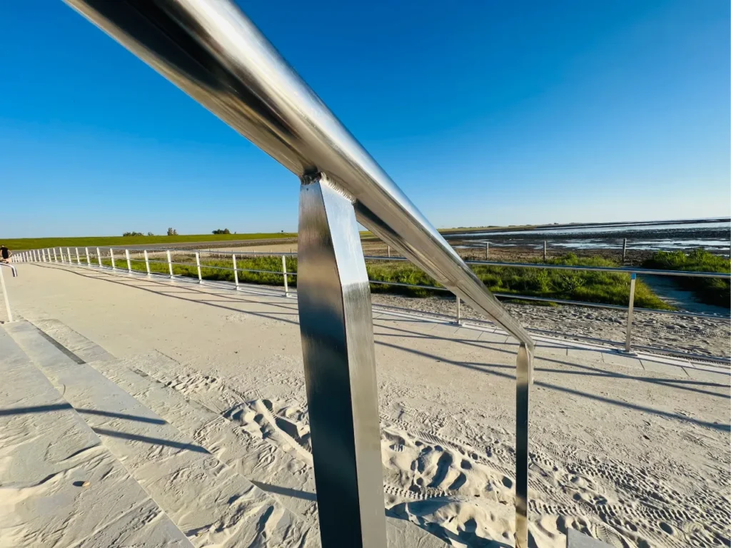 Nationalparkpromenade Norddeich – Metallbau von Rohr- und Metallbau Busch