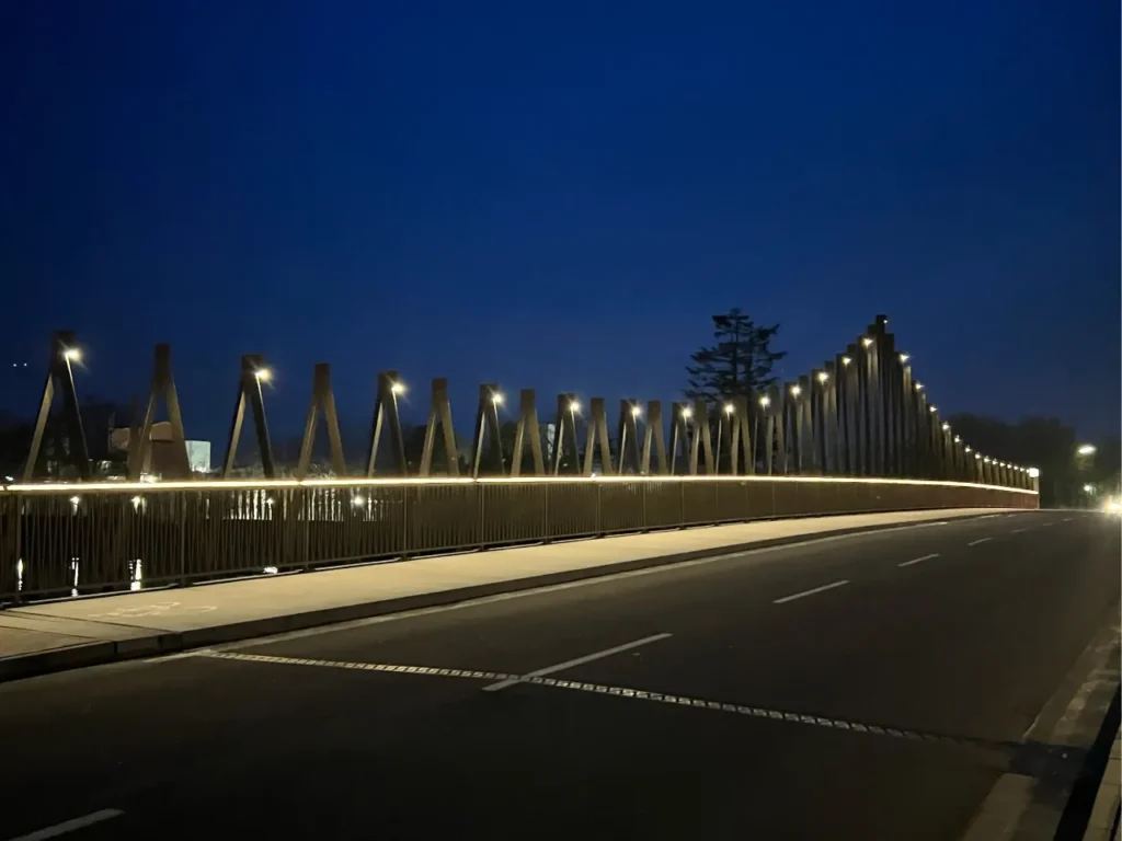 Gestaltungselemente Emsbrücke Lingen – Stahlbau von Rohr- und Metallbau Busch