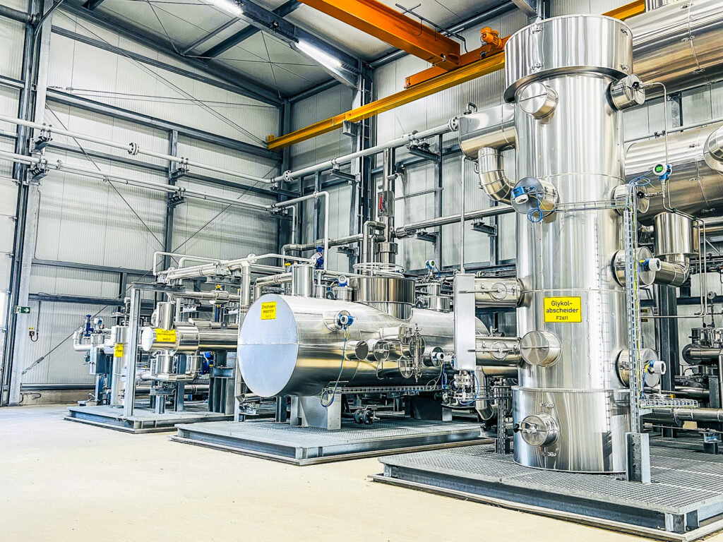 Erdgastrocknungsanlage Adorf Z17 und Z18 – Anlagenbau von Rohr- und Metallbau Busch